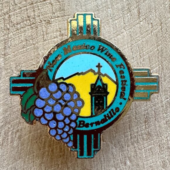 Turquoise New Mexico Wine Festival Official Pin - Picture 2 of 7
